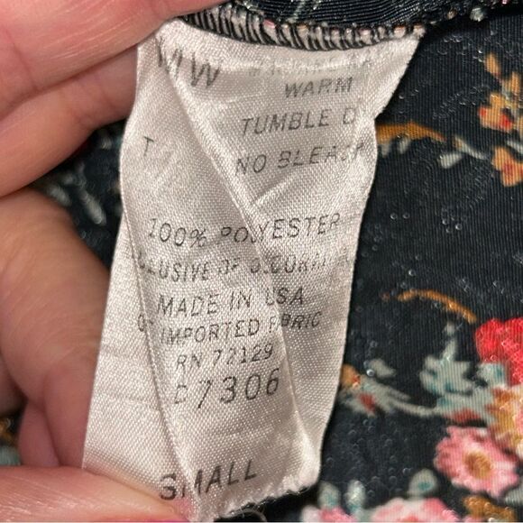 Vintage Ilese Stevens Floral Short Robe with Belt - Picture 9 of 12